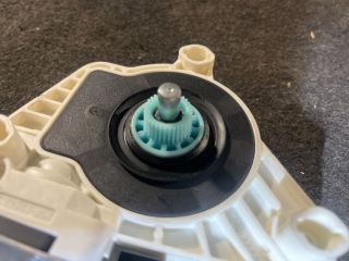 bontott VW PASSAT B8 Jobb első Ablakemelő Motor