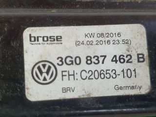 bontott VW PASSAT B8 Jobb első Ablakemelő Szerkezet (Elektromos)
