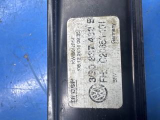 bontott VW PASSAT B8 Jobb első Ablakemelő Szerkezet (Elektromos)