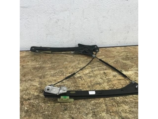 bontott VW PASSAT B8 Jobb első Ablakemelő Szerkezet (Elektromos)