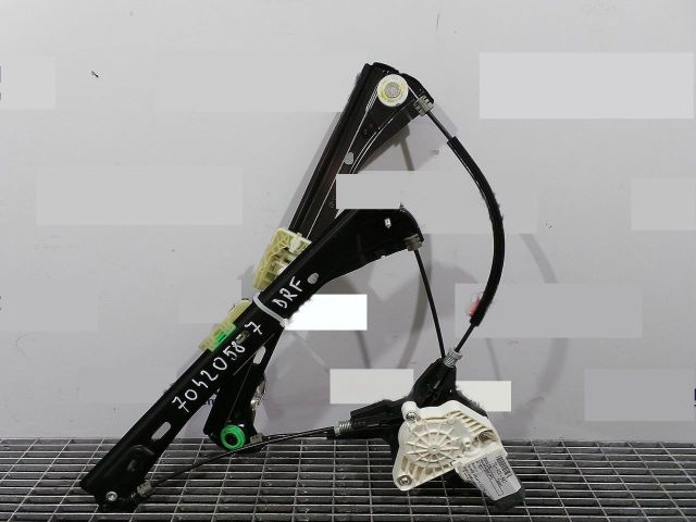 bontott VW PASSAT B8 Jobb első Ablakemelő Szerkezet (Elektromos)