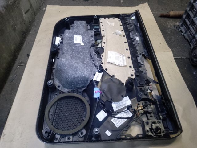 bontott VW PASSAT B8 Jobb első Ajtó Kárpit