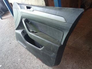 bontott VW PASSAT B8 Jobb első Ajtó Kárpit