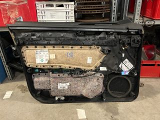 bontott VW PASSAT B8 Jobb első Ajtó Kárpit