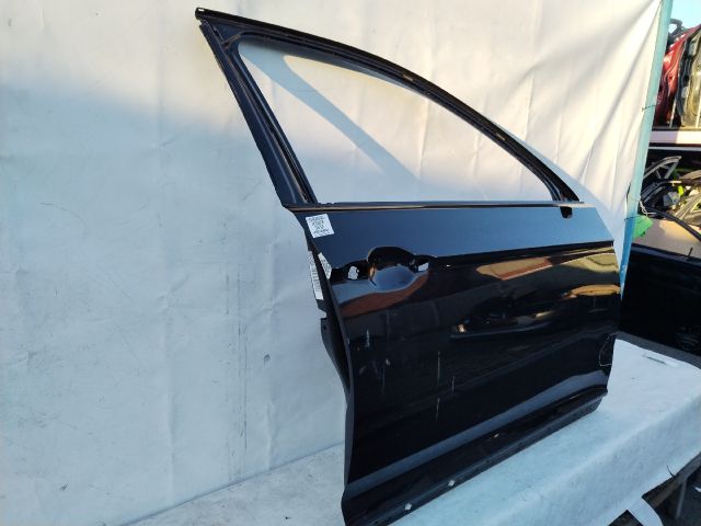 bontott VW PASSAT B8 Jobb első Ajtó (Üres lemez)