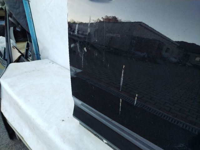 bontott VW PASSAT B8 Jobb első Ajtó (Üres lemez)