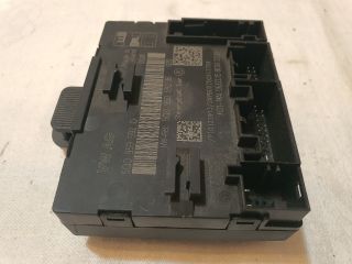 bontott VW PASSAT B8 Jobb első Ajtó Vezérlőegység