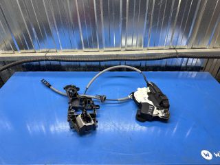 bontott VW PASSAT B8 Jobb első Ajtózár