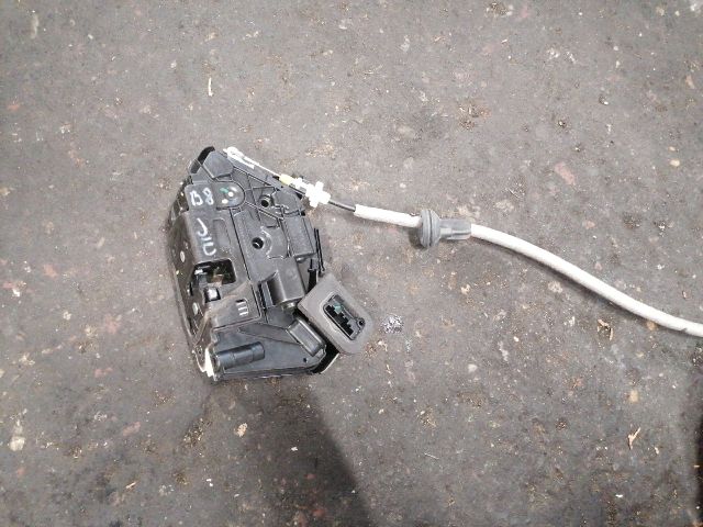 bontott VW PASSAT B8 Jobb első Ajtózár