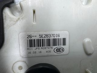 bontott VW PASSAT B8 Jobb első Ajtózár