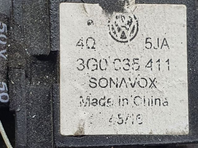 bontott VW PASSAT B8 Jobb első Belső Kilincs