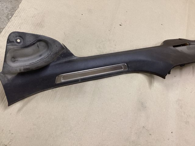 bontott VW PASSAT B8 Jobb első Belső Küszöb Burkolat