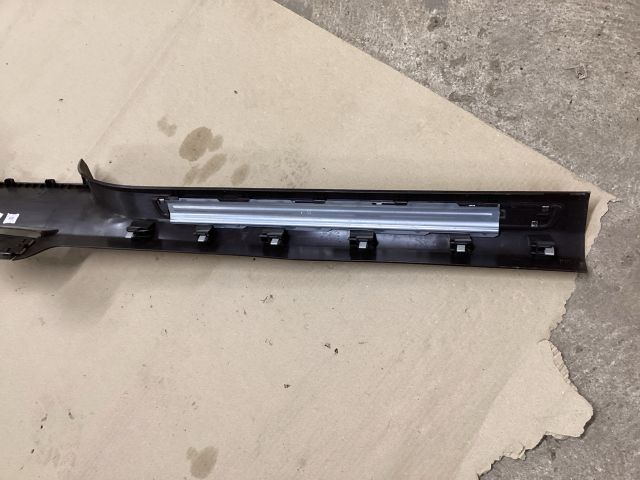 bontott VW PASSAT B8 Jobb első Belső Küszöb Burkolat