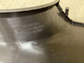 bontott VW PASSAT B8 Jobb első Belső Küszöb Burkolat