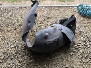 bontott VW PASSAT B8 Jobb első Első Dobbetét (Kerékjárati, Műanyag)