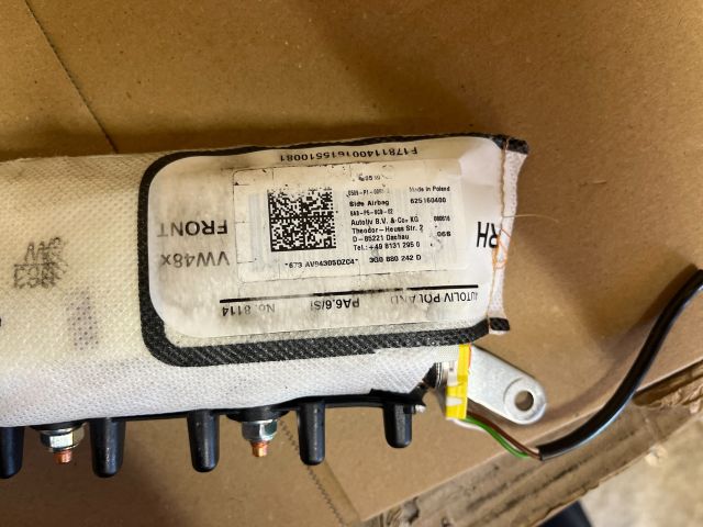 bontott VW PASSAT B8 Jobb első Függöny Légzsák