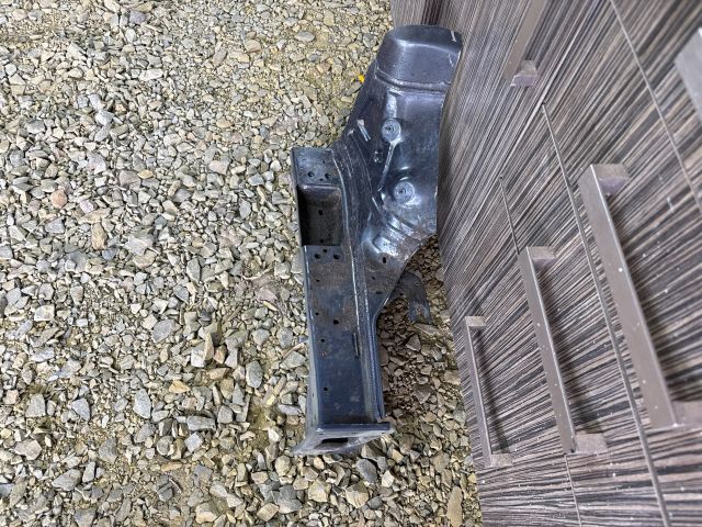 bontott VW PASSAT B8 Jobb első Hossznyúlvány