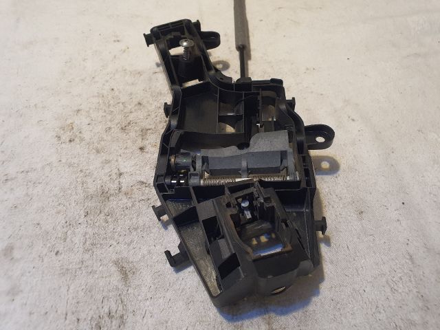 bontott VW PASSAT B8 Jobb első Külső Kilincsfészek