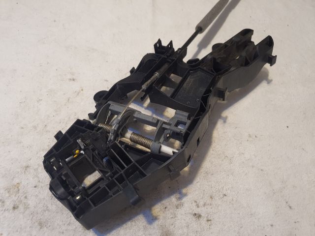 bontott VW PASSAT B8 Jobb első Külső Kilincsfészek