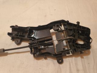 bontott VW PASSAT B8 Jobb első Külső Kilincsfészek