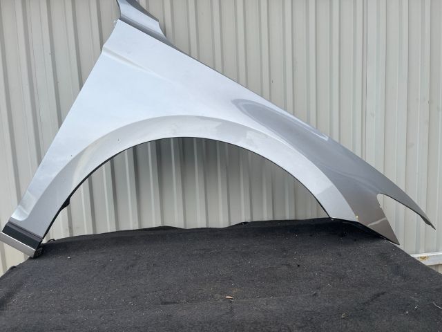 bontott VW PASSAT B8 Jobb első Sárvédő