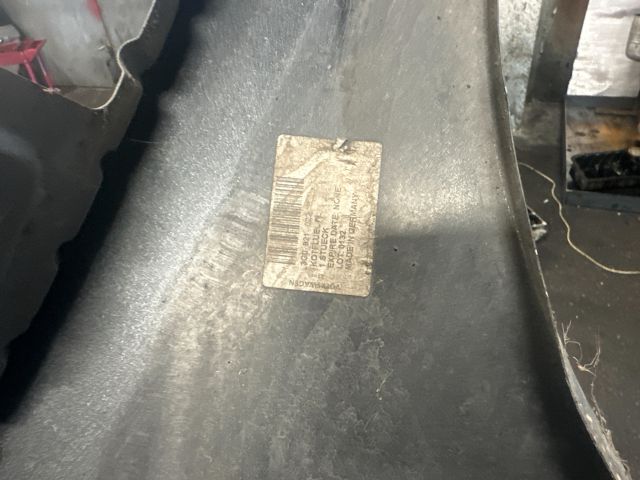 bontott VW PASSAT B8 Jobb első Sárvédő