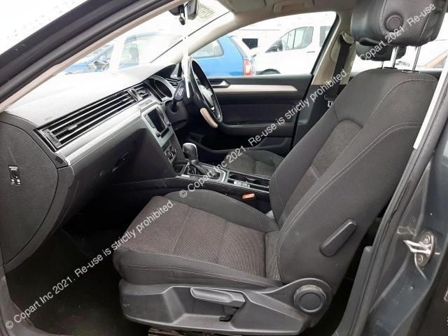 bontott VW PASSAT B8 Jobb első Ütközéscsillapító