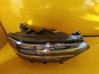 bontott VW PASSAT B8 Jobb Fényszóró