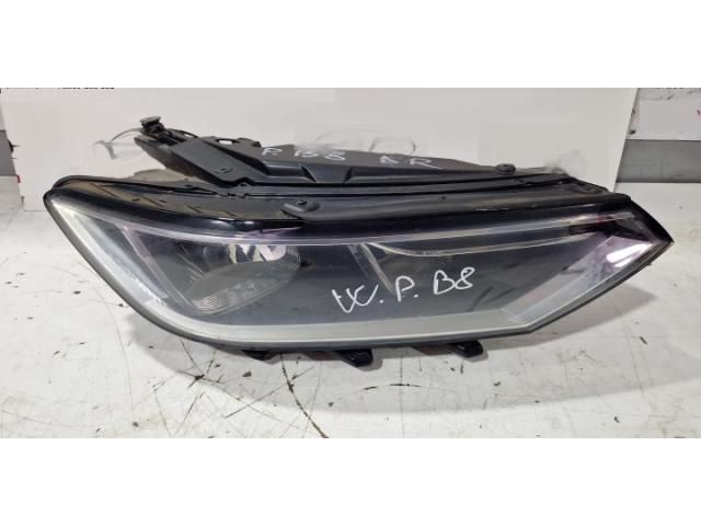 bontott VW PASSAT B8 Jobb Fényszóró
