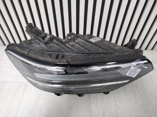 bontott VW PASSAT B8 Jobb Fényszóró