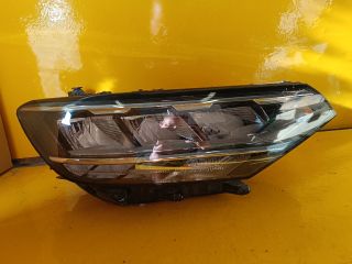 bontott VW PASSAT B8 Jobb Fényszóró