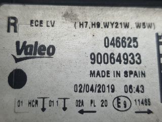 bontott VW PASSAT B8 Jobb Fényszóró