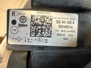 bontott VW PASSAT B8 Jobb Fényszóró