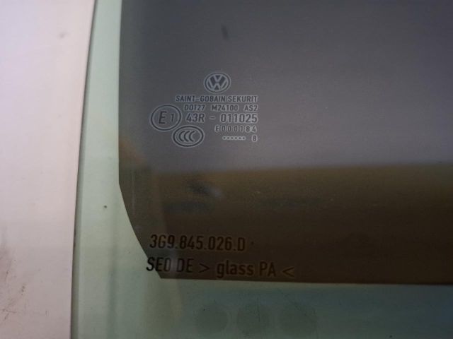 bontott VW PASSAT B8 Jobb hátsó Ablak