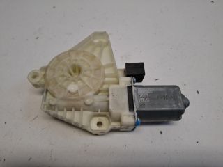 bontott VW PASSAT B8 Jobb hátsó Ablakemelő Motor
