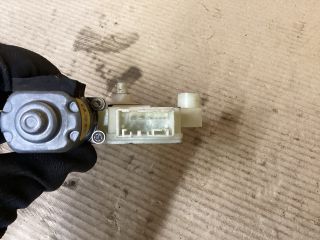 bontott VW PASSAT B8 Jobb hátsó Ablakemelő Motor