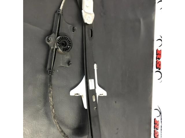 bontott VW PASSAT B8 Jobb hátsó Ablakemelő Szerkezet (Elektromos)