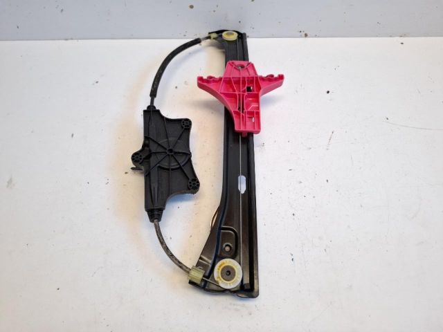 bontott VW PASSAT B8 Jobb hátsó Ablakemelő Szerkezet (Elektromos)