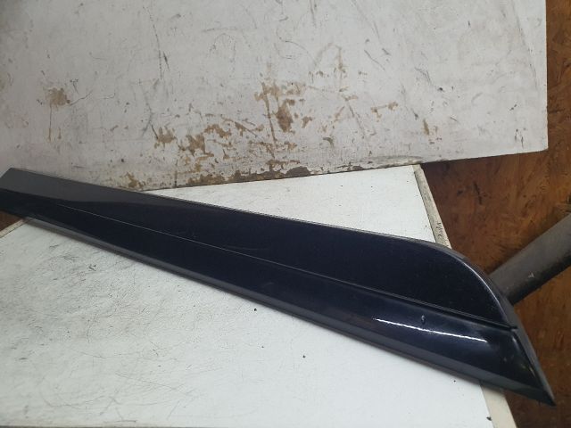 bontott VW PASSAT B8 Jobb hátsó Ajtó Díszléc