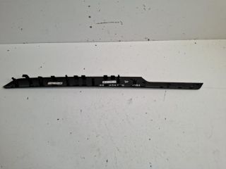 bontott VW PASSAT B8 Jobb hátsó Ajtó Kárpit Díszléc