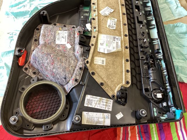 bontott VW PASSAT B8 Jobb hátsó Ajtó Kárpit