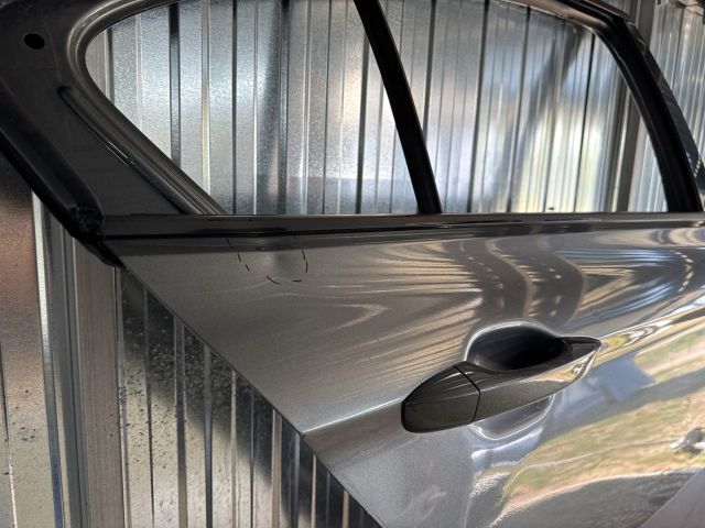 bontott VW PASSAT B8 Jobb hátsó Ajtó (Üres lemez)