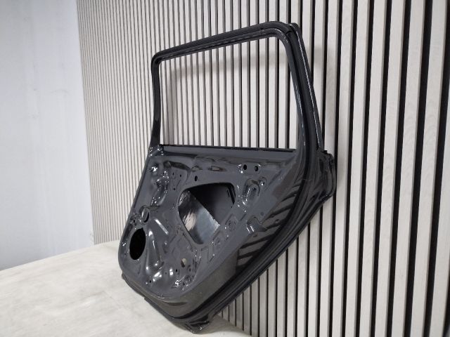 bontott VW PASSAT B8 Jobb hátsó Ajtó (Üres lemez)