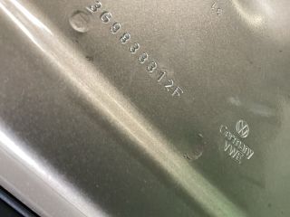 bontott VW PASSAT B8 Jobb hátsó Ajtó (Üres lemez)