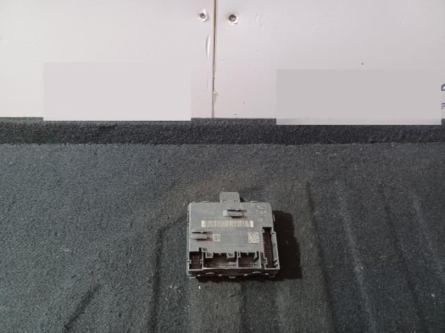 bontott VW PASSAT B8 Jobb hátsó Ajtó Vezérlőegység