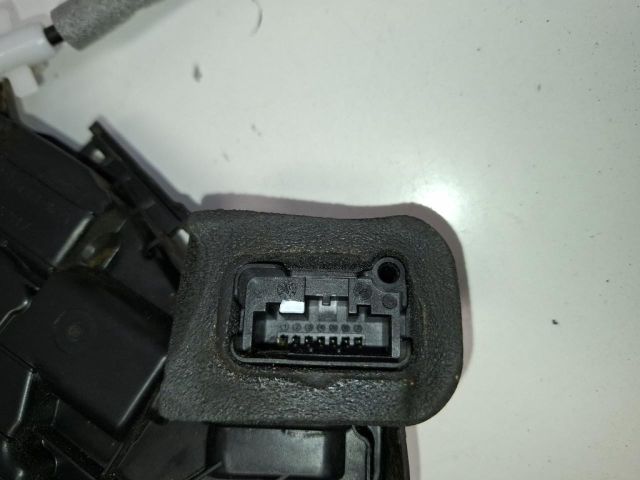 bontott VW PASSAT B8 Jobb hátsó Ajtózár