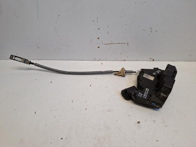 bontott VW PASSAT B8 Jobb hátsó Ajtózár