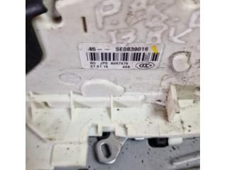 bontott VW PASSAT B8 Jobb hátsó Ajtózár