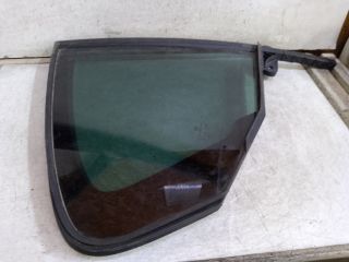 bontott VW PASSAT B8 Jobb hátsó Fixüveg (Ajtóban)