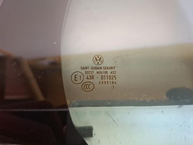 bontott VW PASSAT B8 Jobb hátsó Fixüveg (Ajtóban)